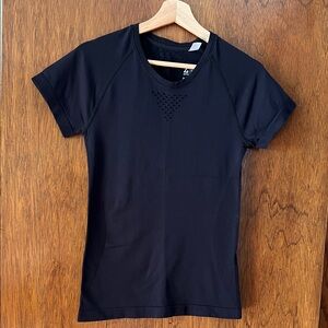 Zella Black Short Sleeve Athletic Tee